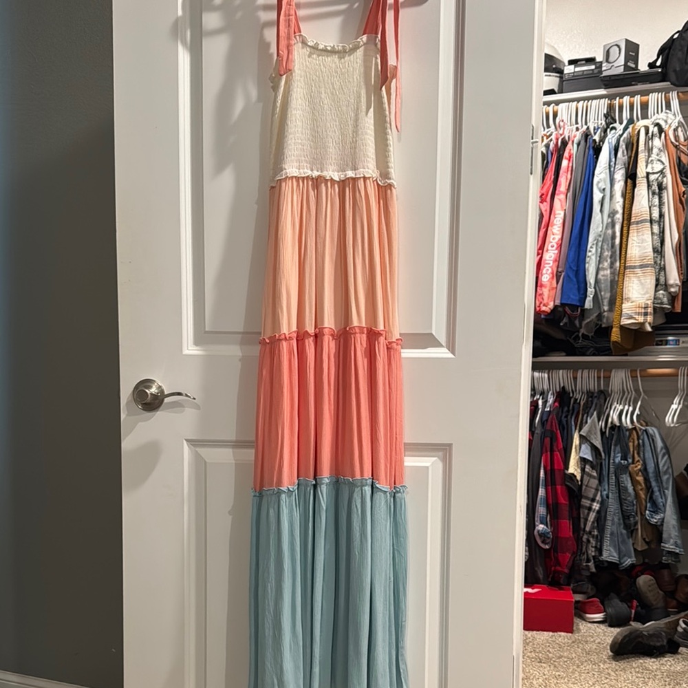 NWT Colorblock Maxi Dress